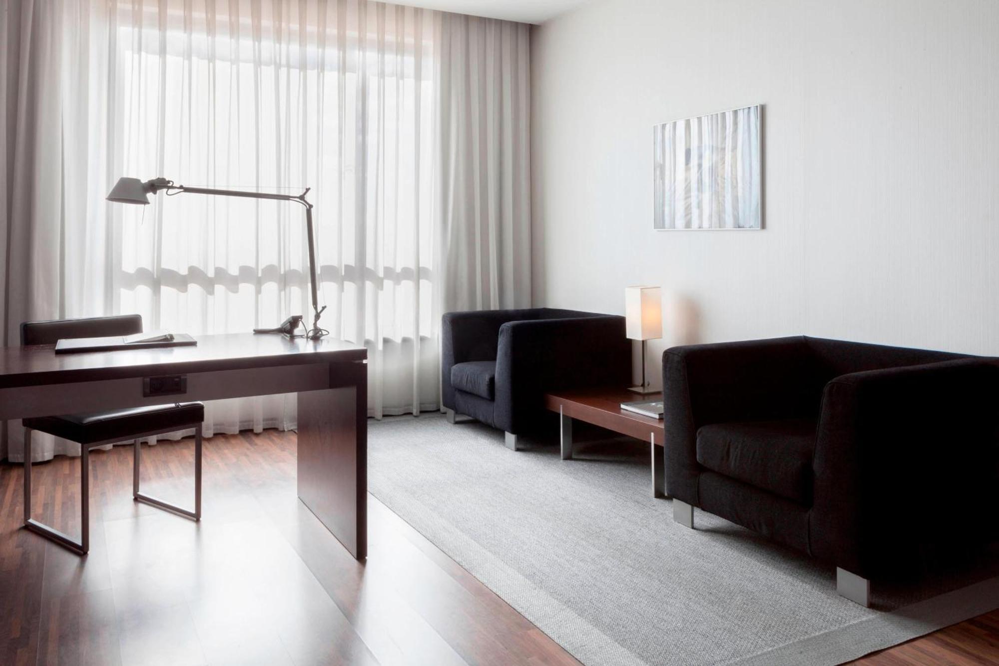 Ac Hotel By Marriott Madrid Airport Coslada Dış mekan fotoğraf