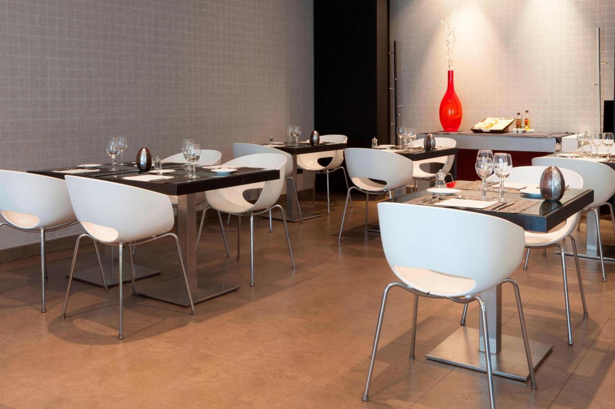 Ac Hotel By Marriott Madrid Airport Coslada Dış mekan fotoğraf